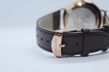 Cargar imagen en el visor de la galería, 50 times - BACK IN BLACK (Brown)