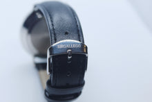 Cargar imagen en el visor de la galería, 50 times - GREYHOUND (Black)