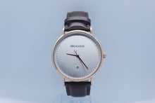 Cargar imagen en el visor de la galería, 50 times - GOLDFINGER (Brown)